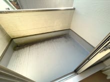 南に面したバルコニーは陽当たり、解放感共に良好です♪