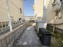 自転車置き場や、ちょっとした家庭菜園・ガーデニングもお楽しみいただけます！