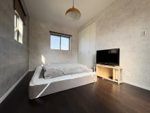 3面採光の洋室。明るく風通しもよいので、ゆったりとくつろいで過ごせます。(寝室)