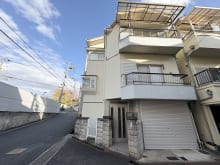 徒歩１０分圏内に買い物施設が充実！！(外観)