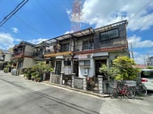 四條畷市北出町・2階建連棟貸家【家賃3万8千円】(外観) 四條畷市北出町・2階建連棟貸家【家賃3万8千円】(外観)